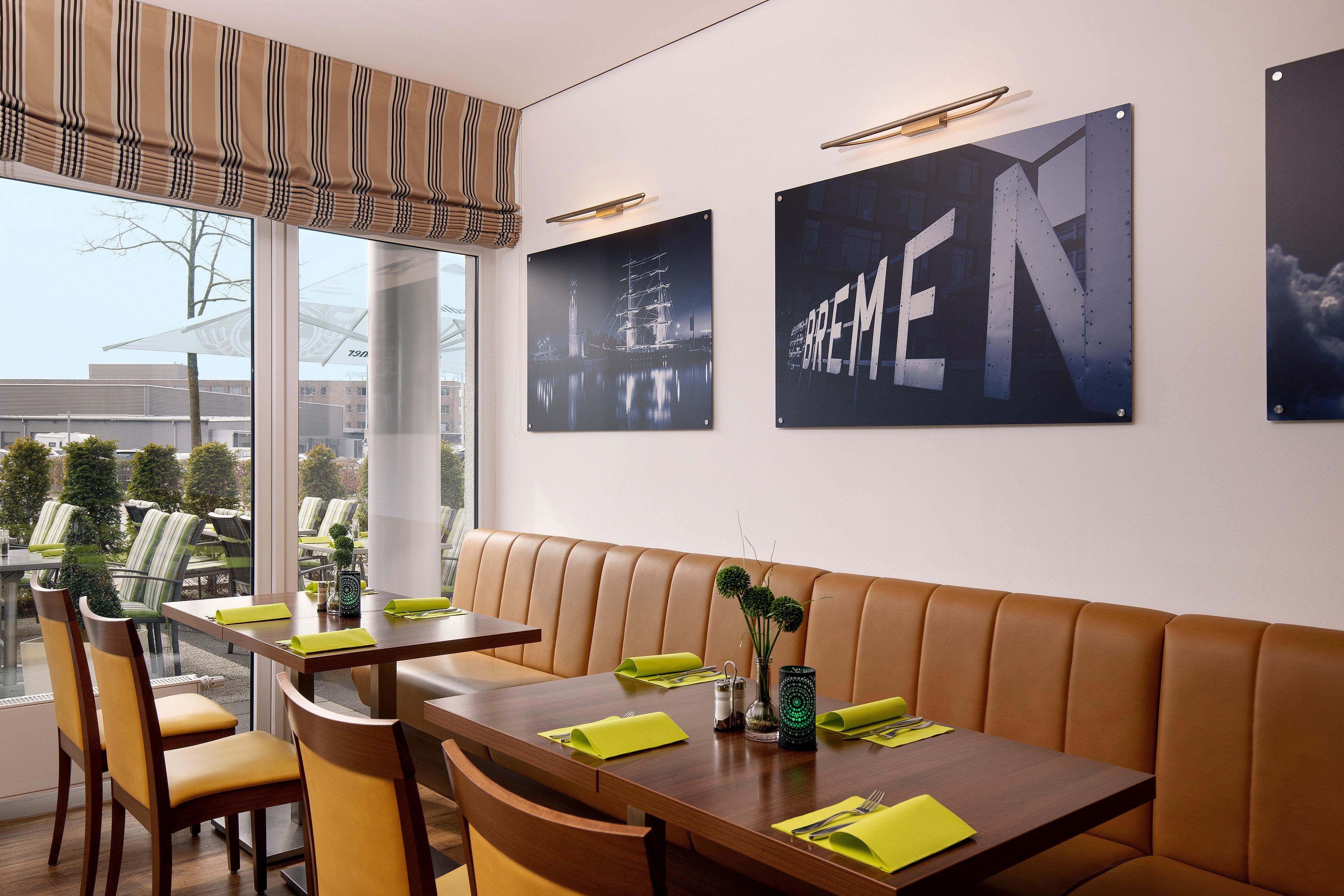 Holiday Inn Express Bremen Airport By Ihg Exterior foto